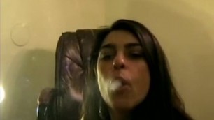 Auriana Smoking Fetish
