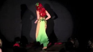 Jessica Dahl as Poison Ivy - under Arrest Burlesque